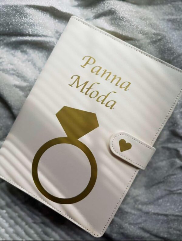 0ff1690a-e433-4f93-9a0c-35263b48f816 0ff1690a-e433-4f93-9a0c-35263b48f816